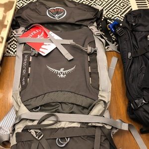 Osprey kestrel 48L brand new never used M/L